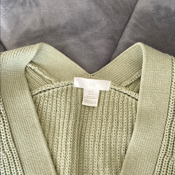Olive Green Button-Up Women's Sweater - Picture 2 of 4
